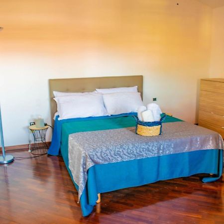 Asherat B&B Карбония Екстериор снимка