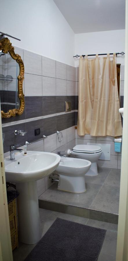 Asherat B&B Карбония Екстериор снимка